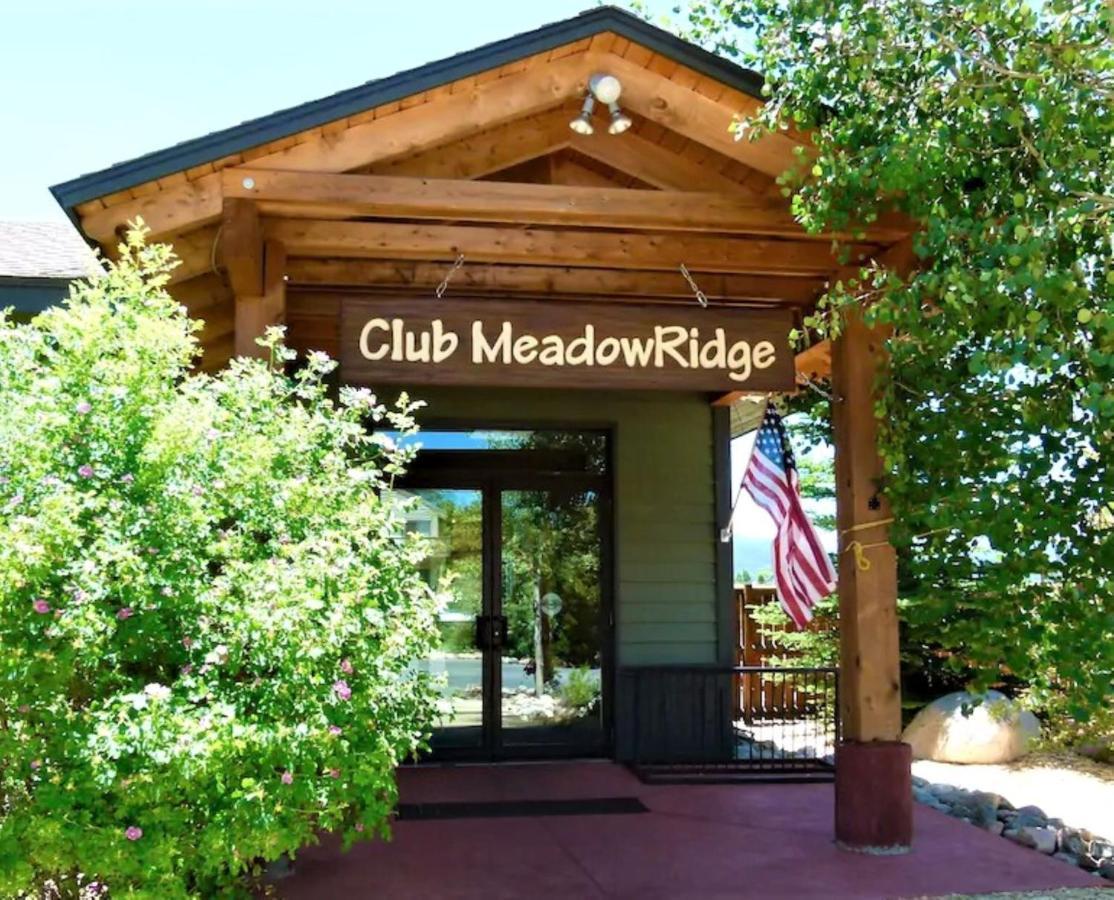 Pines At Meadow Ridge Hotel Fraser Exterior photo
